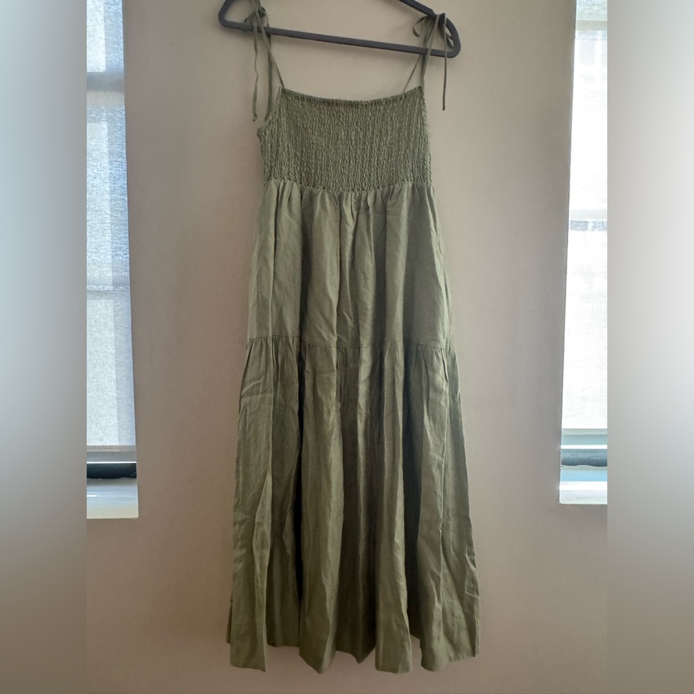 ASTR Midi Dress